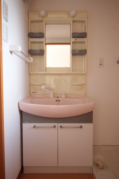 ラフィネ清華の物件内観写真