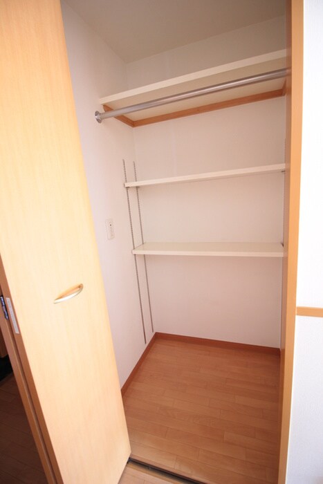 ラフィネ清華の物件内観写真