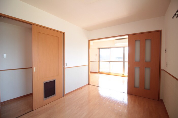 ラフィネ清華の物件内観写真