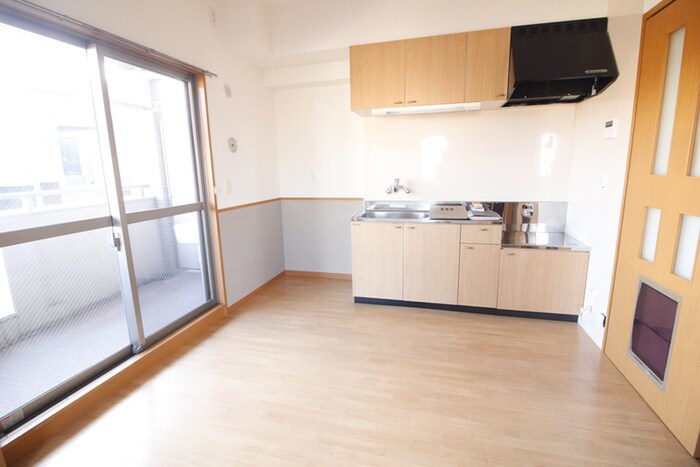 ラフィネ清華の物件内観写真