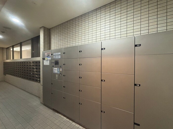 サーパスシティ鳴海（604）の物件外観写真