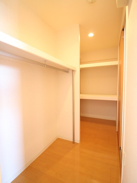 サーパスシティ鳴海（604）の物件内観写真