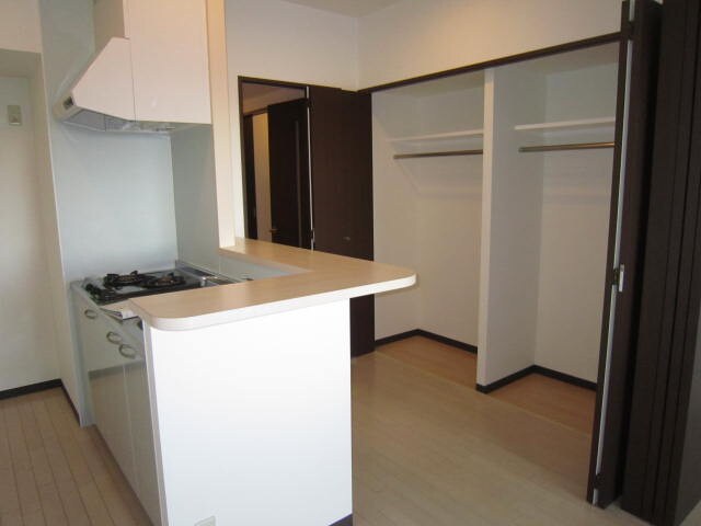 オリエンス小牧の物件内観写真