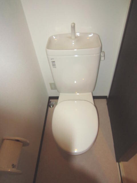 オリエンス小牧の物件内観写真