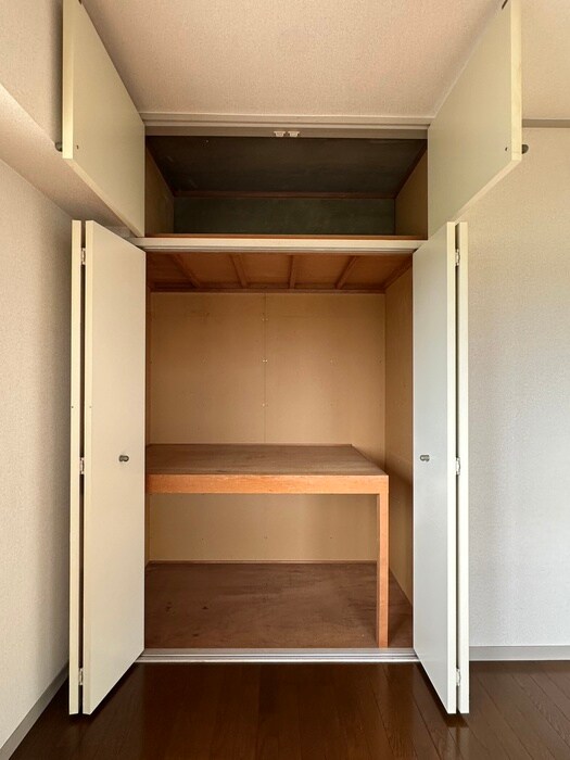 ヴァンコーポ大赤見の物件内観写真