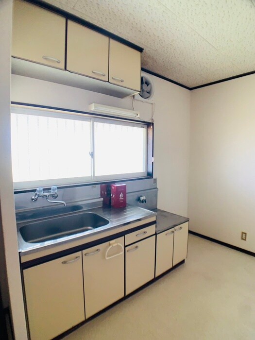 ハイツ中狭間の物件内観写真