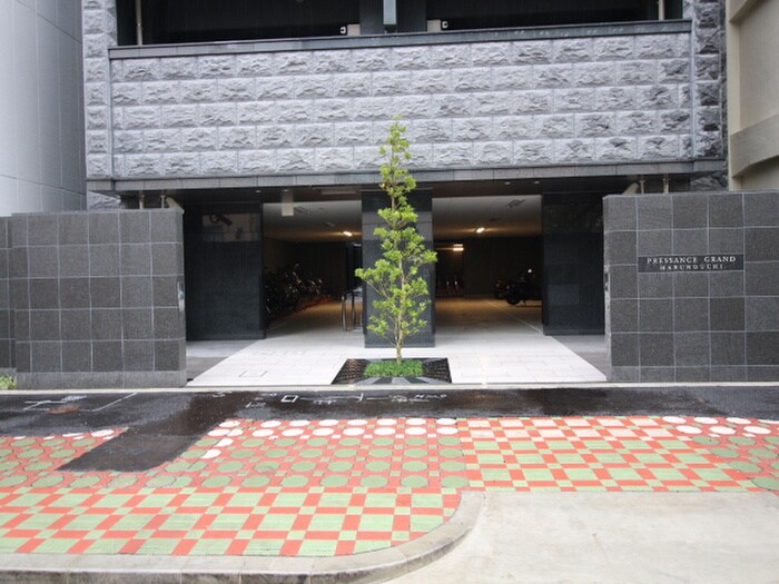 ﾌﾟﾚｻﾝｽｸﾞﾗﾝ丸の内(1105)の物件外観写真