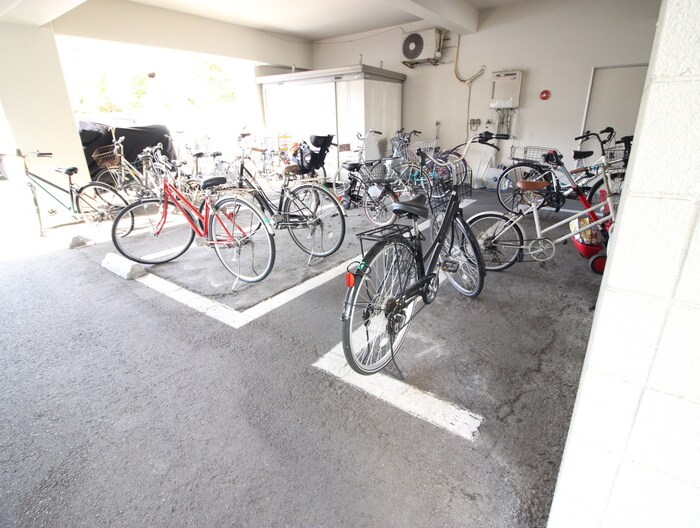 エスペランサ西杉の物件外観写真