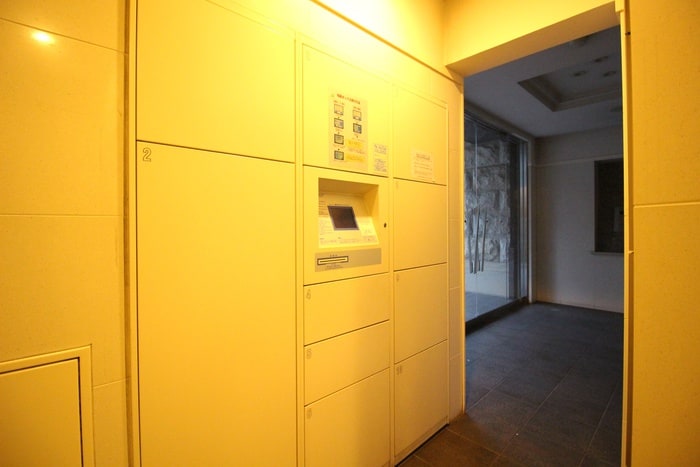 ﾌﾟﾚｻﾝｽSAKAEﾘﾊﾞｰｽﾀｲﾙ（402）の物件外観写真