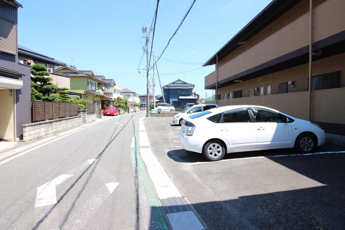サンハイツヒカリの物件外観写真