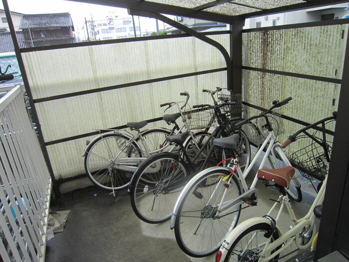 ロイヤルハイツ２の物件外観写真