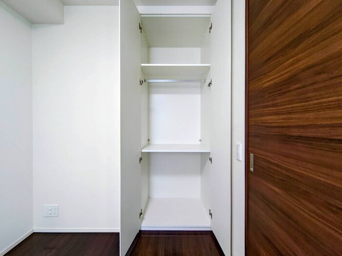 ｻﾞ･ﾊﾟｰｸﾊｳｽ久屋大通ﾛｰﾚﾙﾀﾜｰ(709)の物件内観写真