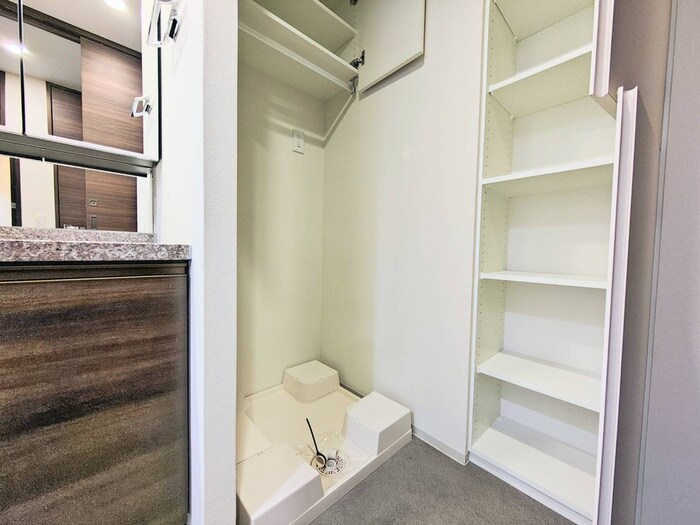 ｻﾞ･ﾊﾟｰｸﾊｳｽ久屋大通ﾛｰﾚﾙﾀﾜｰ(709)の物件内観写真