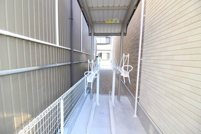 コーポハピネス中砂の物件外観写真