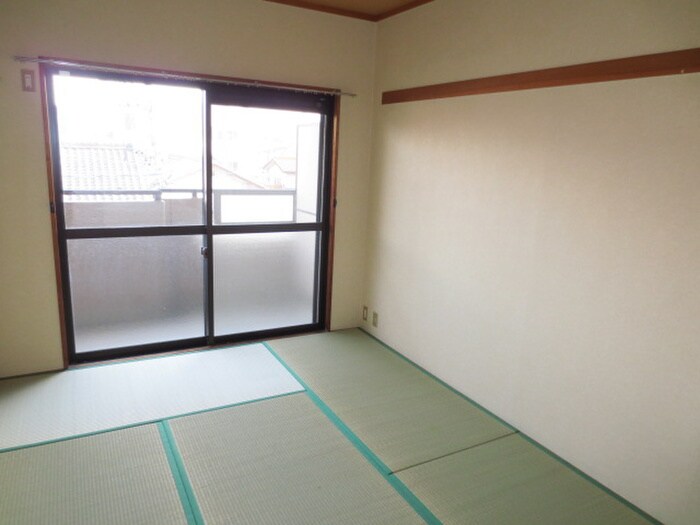 ファミール元柴田東町の物件内観写真