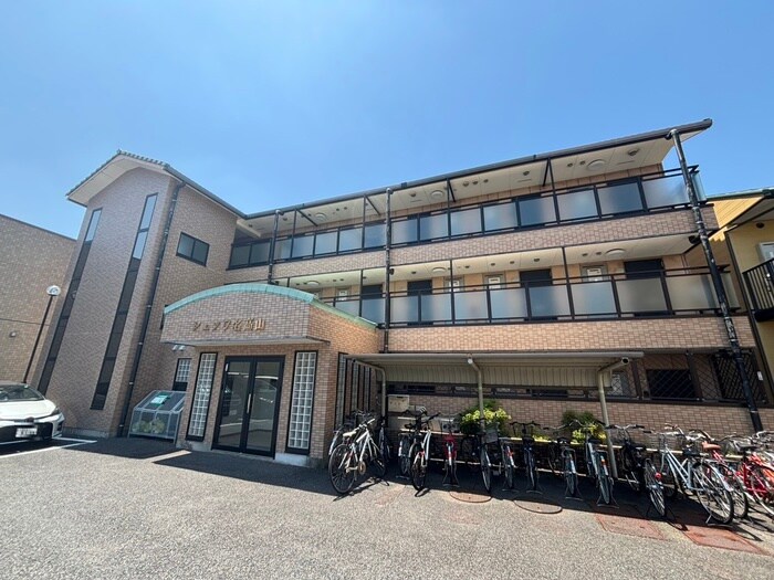 シェソワ名高山の物件外観写真