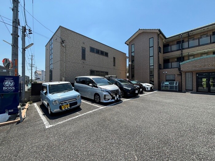 シェソワ名高山の物件外観写真