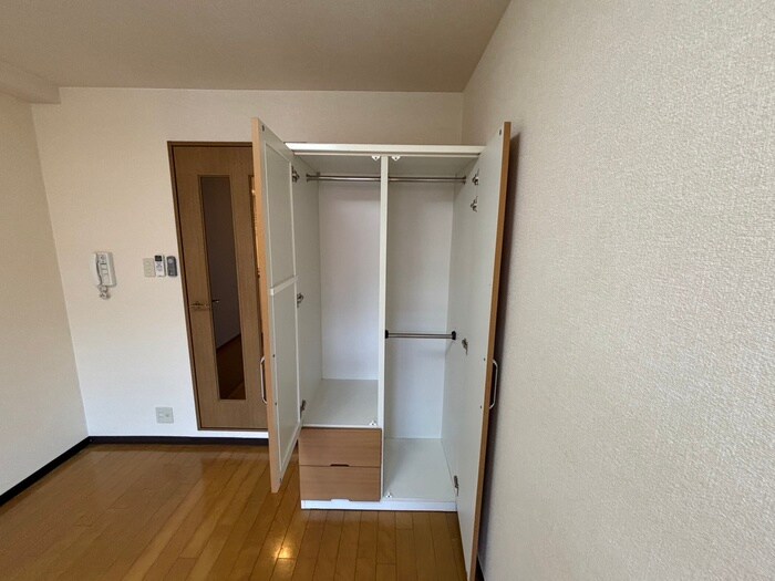 シェソワ名高山の物件内観写真