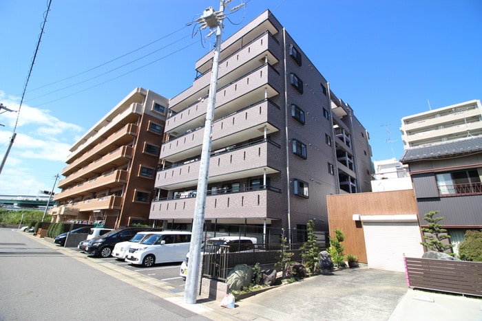 ＳＯＣＩＡ ＬＥＧＥＮＤの物件外観写真