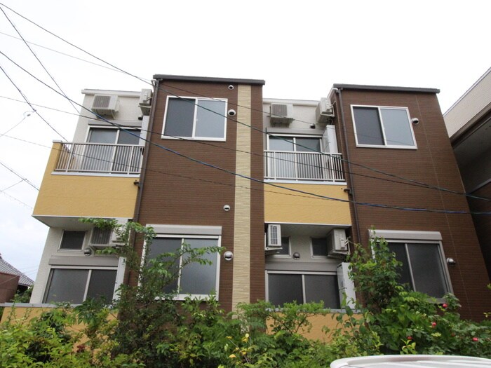 クレインハイツ本陣の物件外観写真