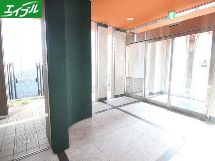 エピュレの物件外観写真