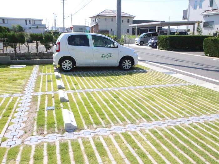 ミラコスタの物件外観写真