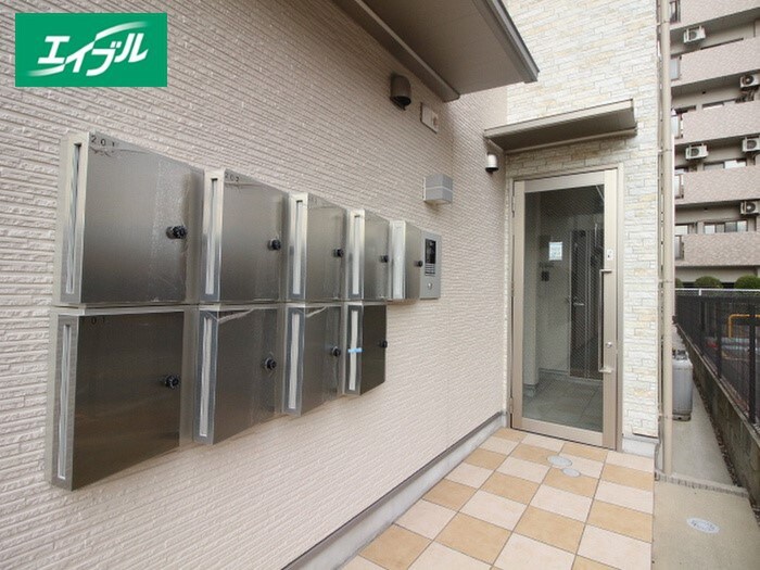 アオトゥーレ尾頭橋の物件外観写真