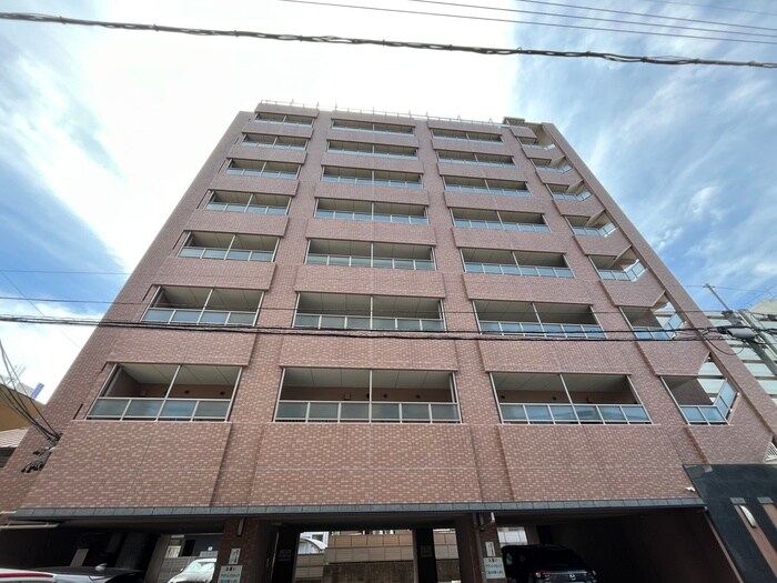 メゾン・グランドゥ－ルの物件外観写真