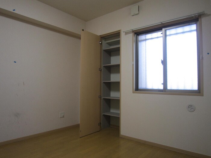 メゾン・グランドゥ－ルの物件内観写真