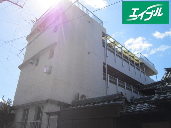 ハイツかめやの物件外観写真