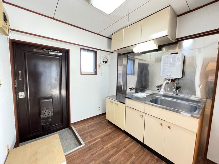 ハイツかめやの物件内観写真