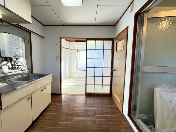 ハイツかめやの物件内観写真