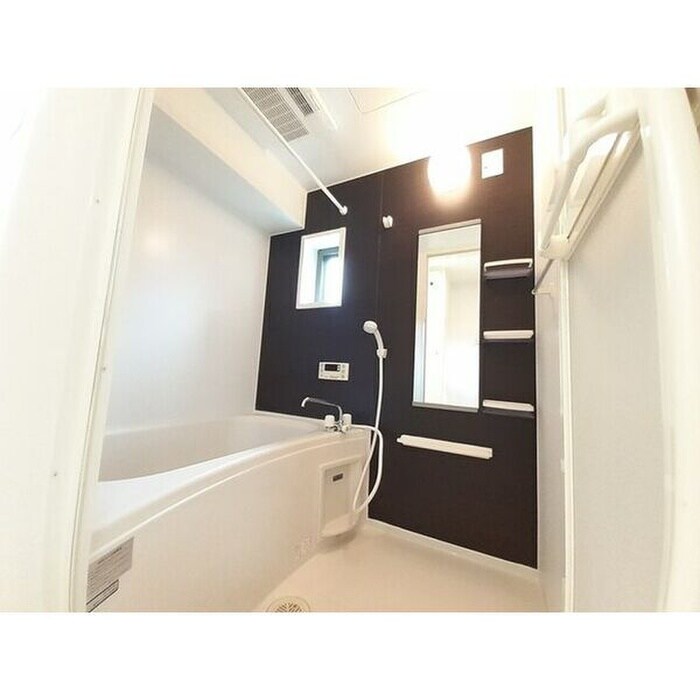 イル　レジーナⅡの物件内観写真