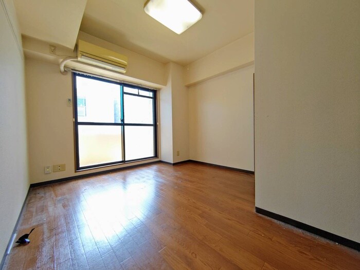 Ｋ　ｓ　Ｇａｒｄｅｎ泉の物件内観写真