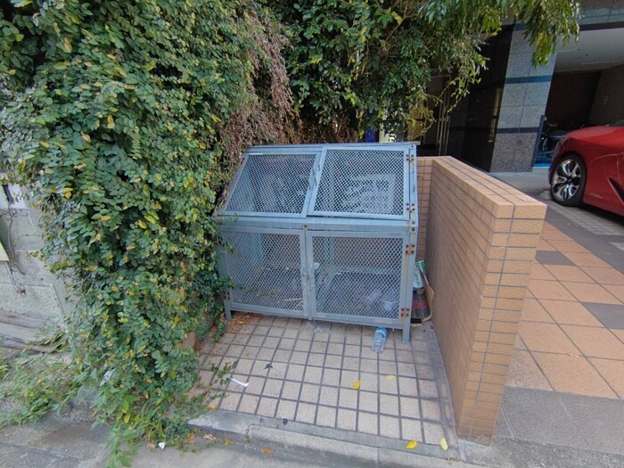 Ｋ　ｓ　Ｇａｒｄｅｎ泉の物件外観写真