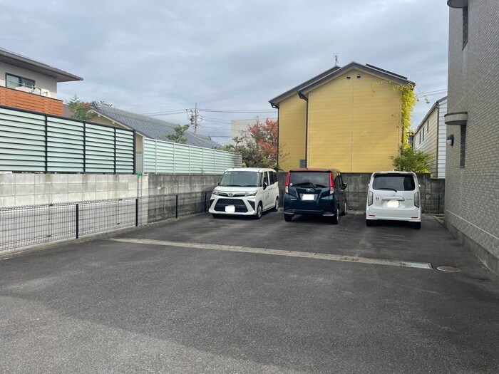 ダルウィニーの物件外観写真