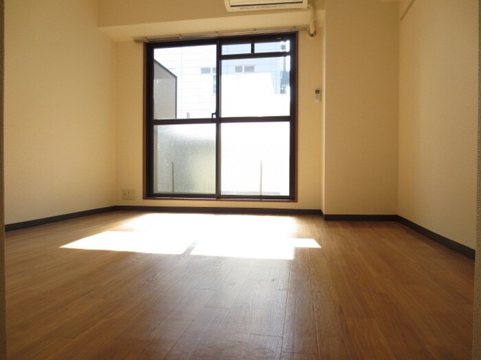 エミ－ル泉の物件内観写真