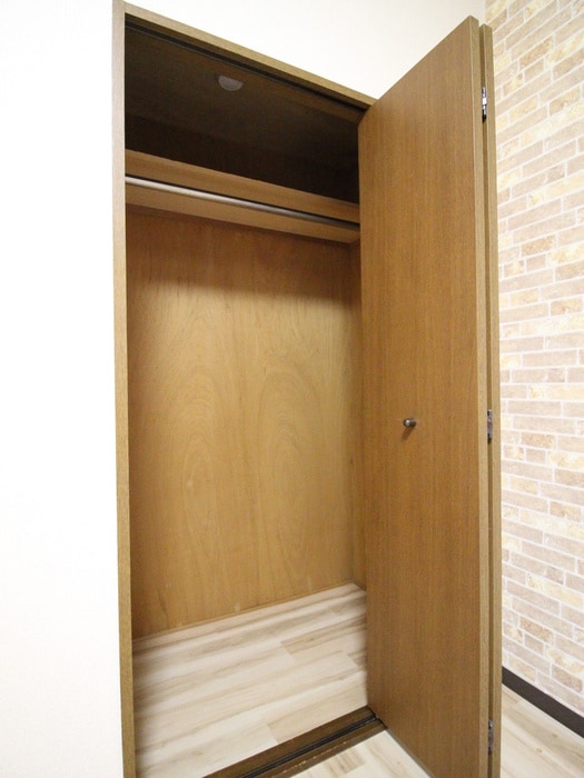 エミ－ル泉の物件内観写真