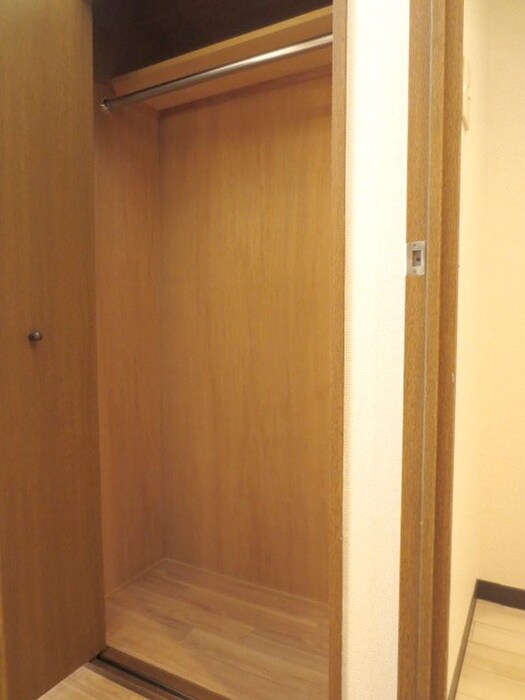 エミ－ル泉の物件内観写真