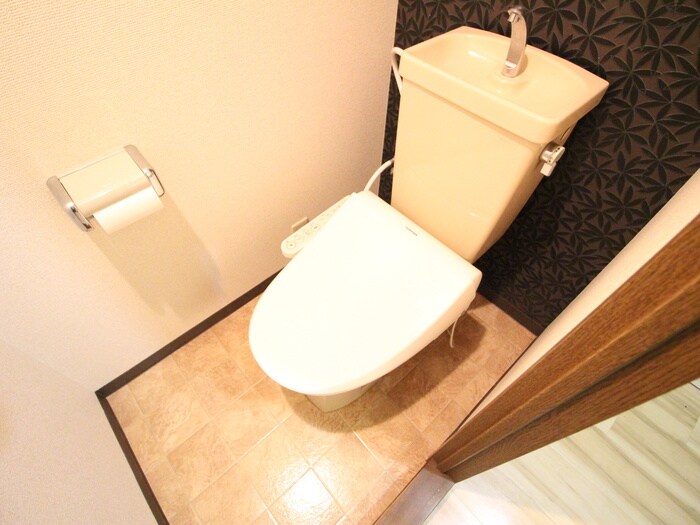 エミ－ル泉の物件内観写真