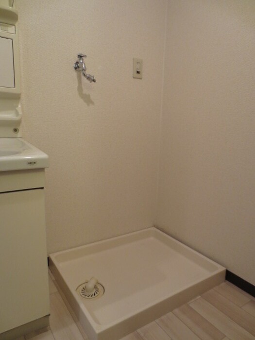 エミ－ル泉の物件内観写真