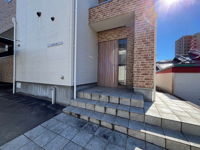 ＧＲＡＮＤＴＩＣ野並の物件外観写真