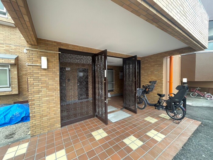 スカイパ－ク一社の物件外観写真