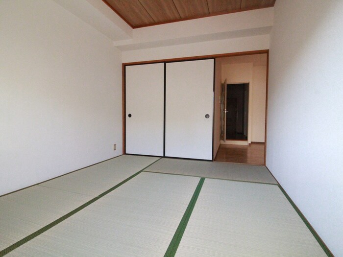 スカイパ－ク一社の物件内観写真