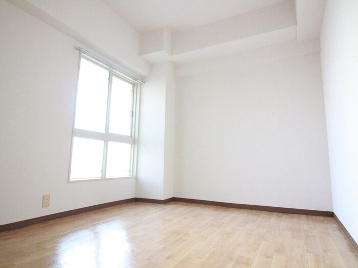 スカイパ－ク一社の物件内観写真