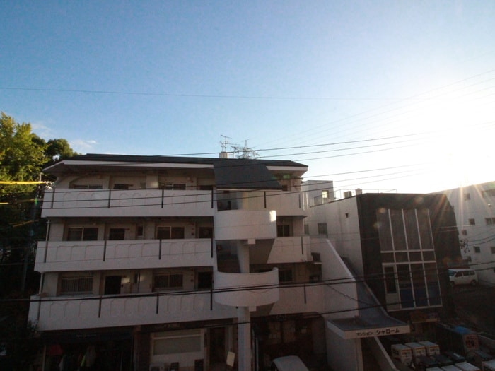 スカイパ－ク一社の物件内観写真