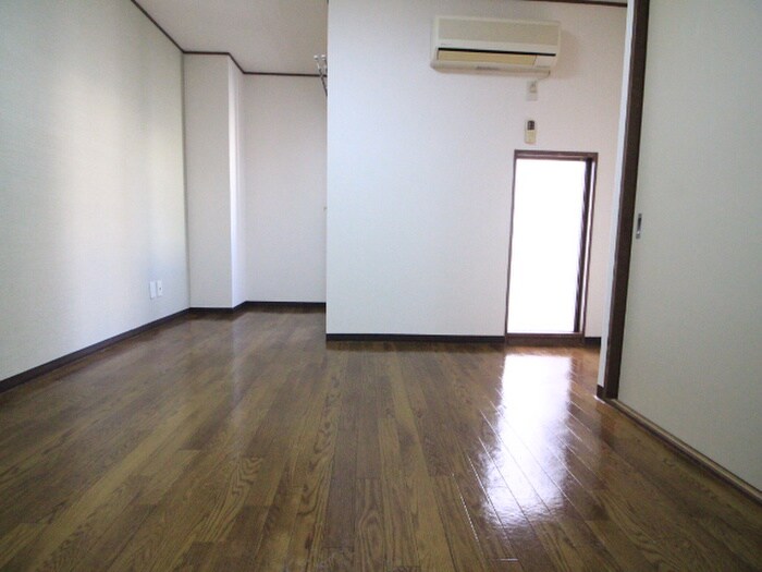 シティハイツ吉川の物件内観写真