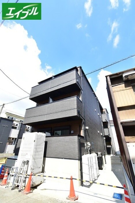 ルシエル吹上の物件外観写真