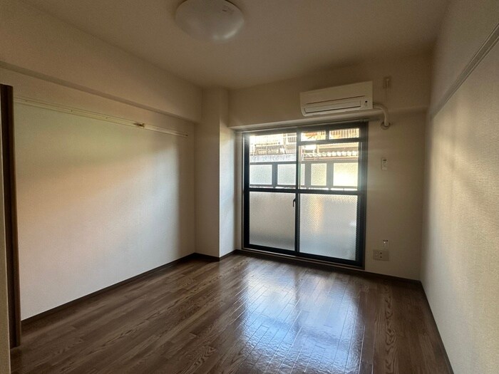 ヴィラ・フロイデの物件内観写真