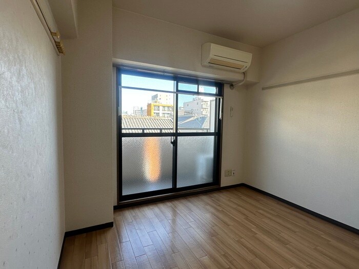 ヴィラ・フロイデの物件内観写真